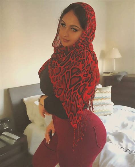 thick muslim